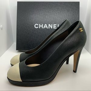 AUTHENTIC CHANEL PUMPS